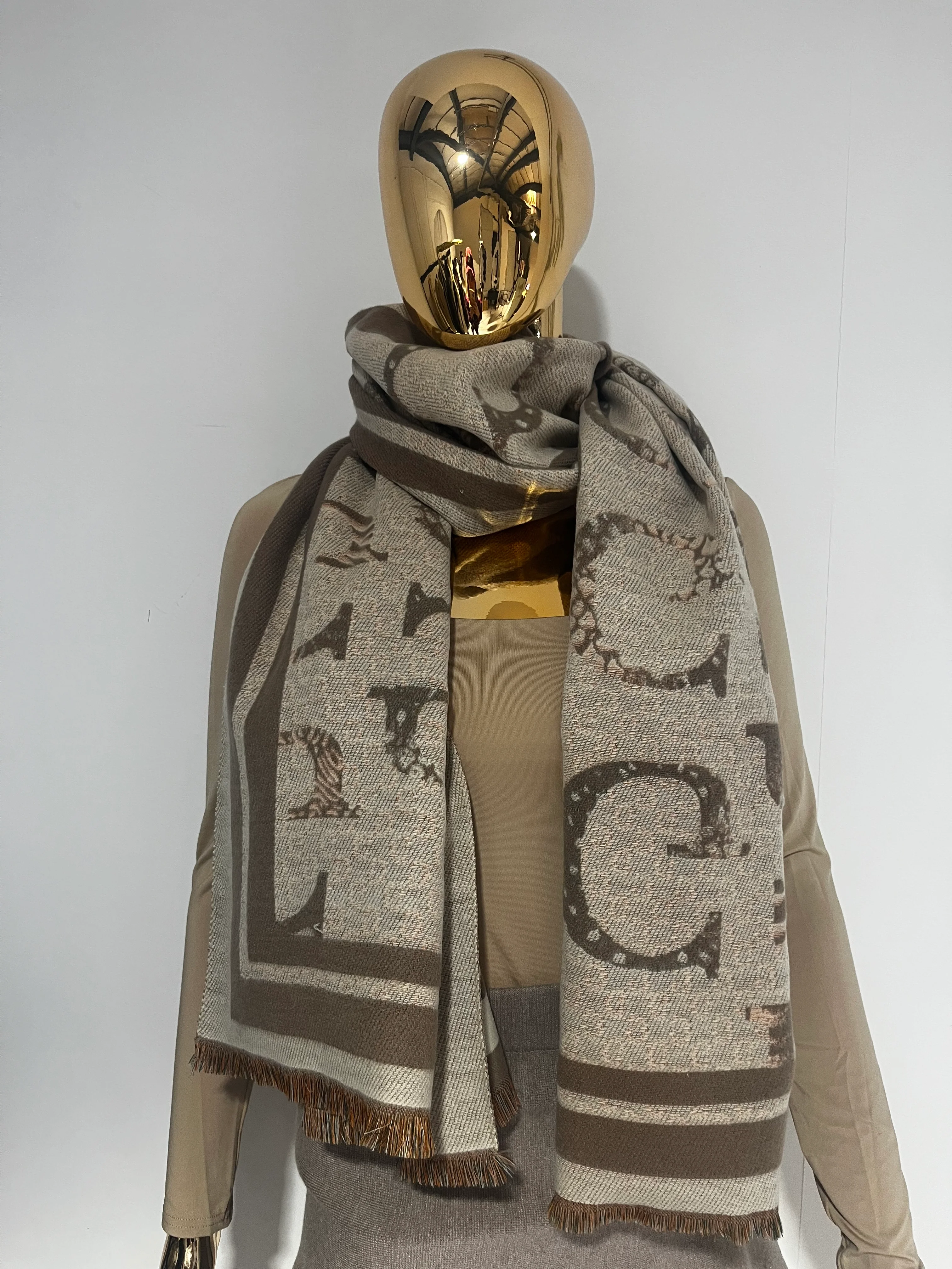 Scarfs